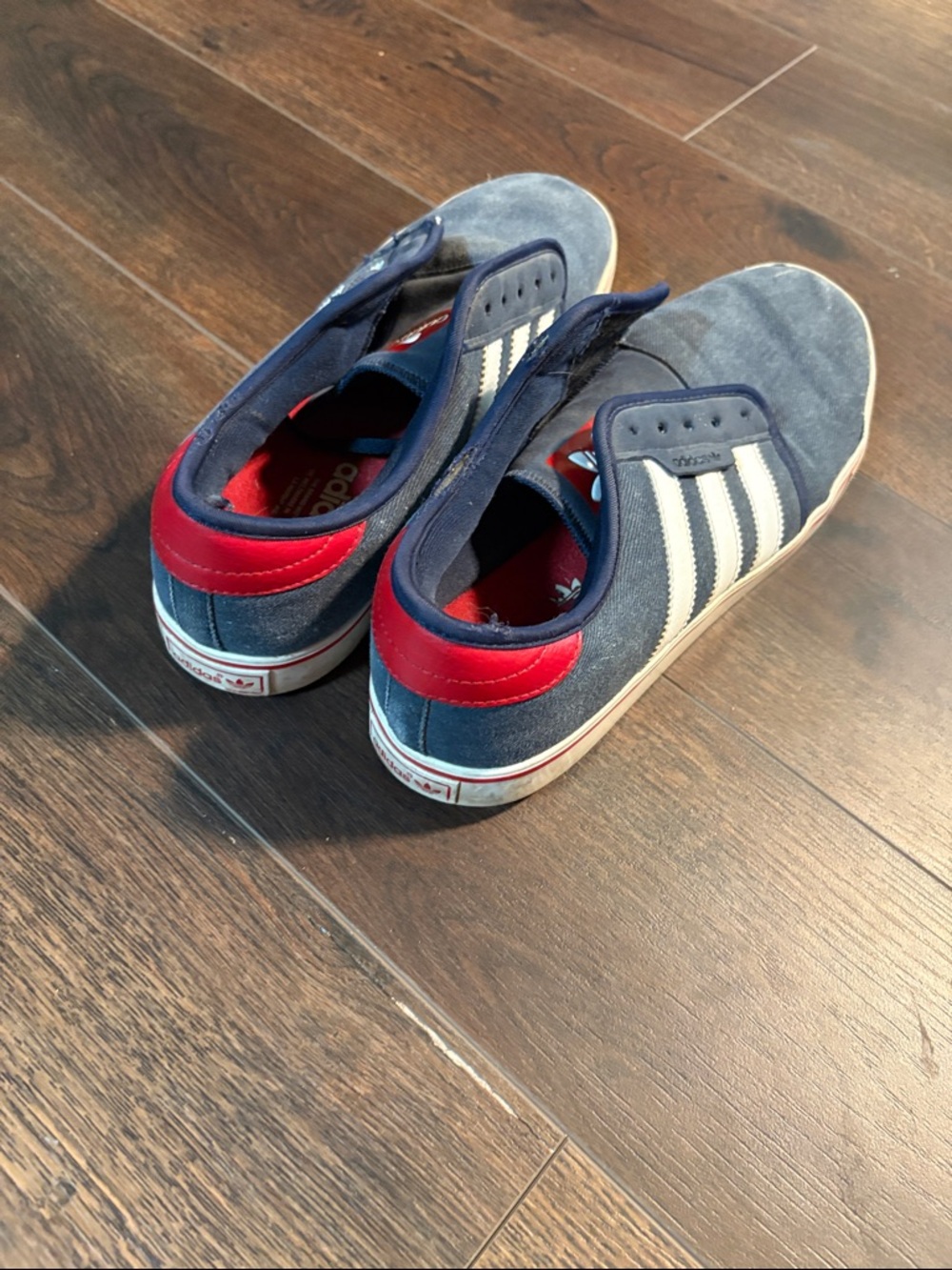 Mens adidas skateboard shoes size 11